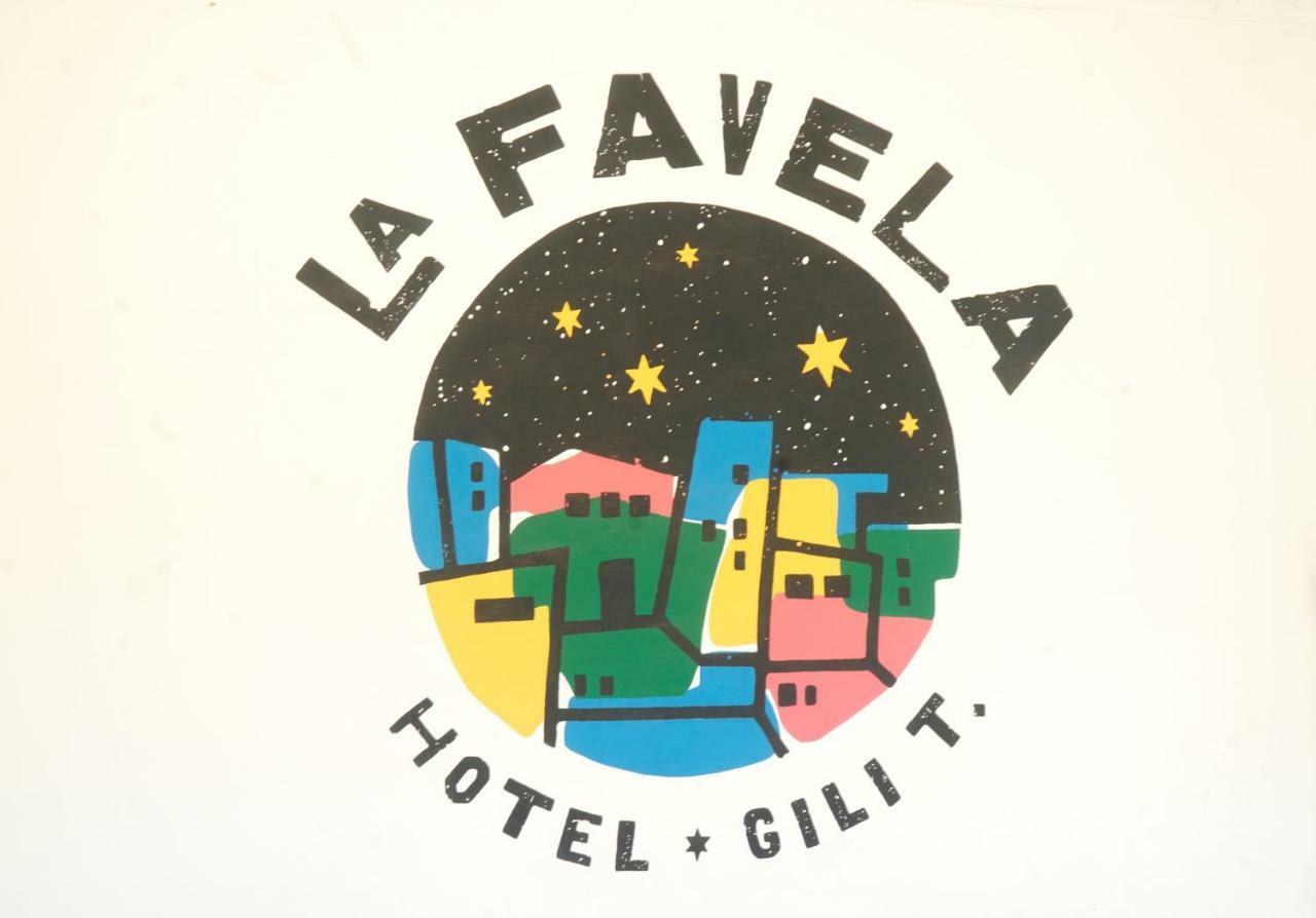 La Favela Hostel Gili Trawangan Exterior photo